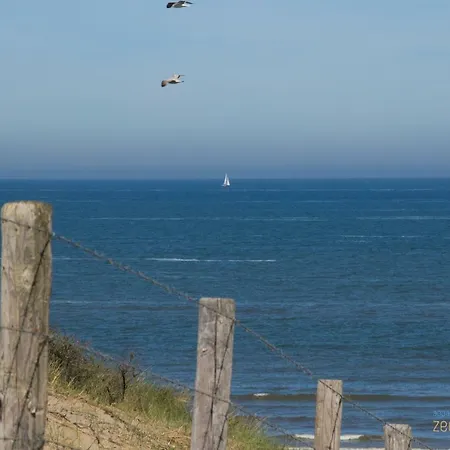 Zee En Duinzicht 78 דירה *