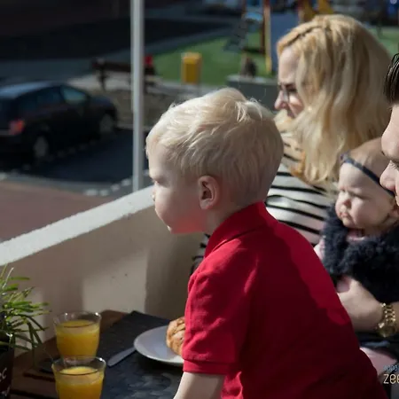 Zee En Duinzicht 78 דירה *