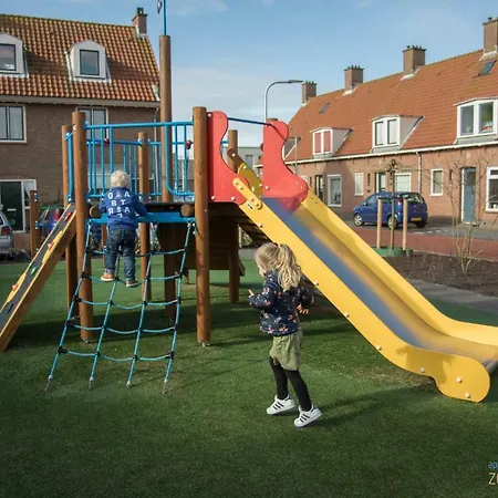 Zee En Duinzicht 78 *